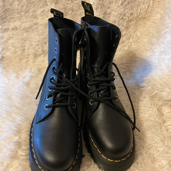 Dr.Martens JADON III PISA LEATHER PLATFORM BOOTS - Picture 5 of 6